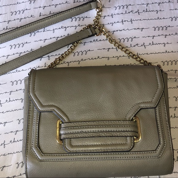 Vince Camuto Handbags - Vince Camuto grey leather crossbody purse